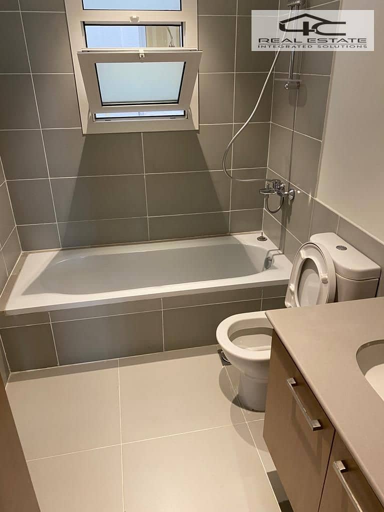 6 WhatsApp Image 2025-11-18 at 4.16. 03 PM. jpeg