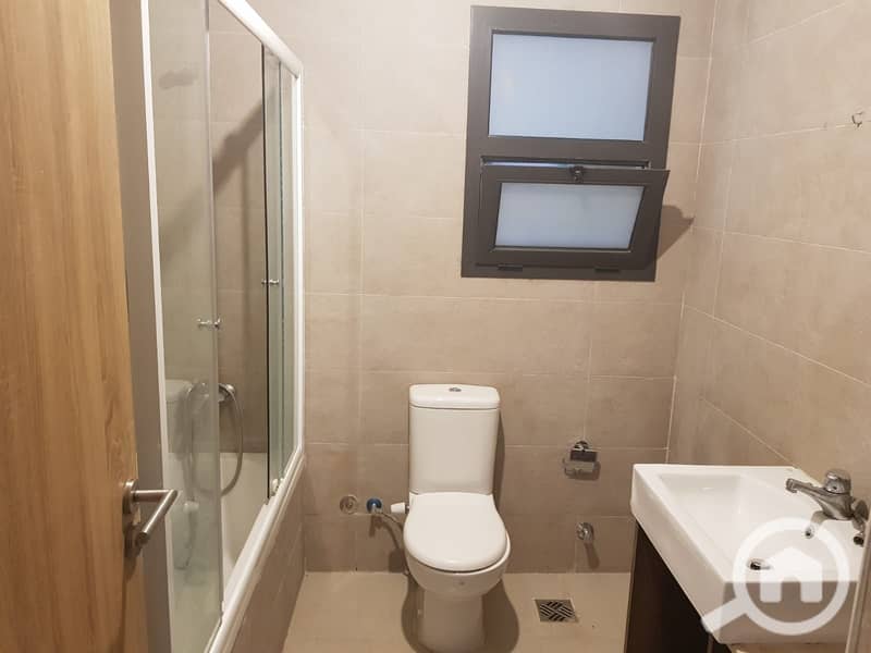 5 WhatsApp Image 2025-11-19 at 1.49. 12 PM (3). jpeg