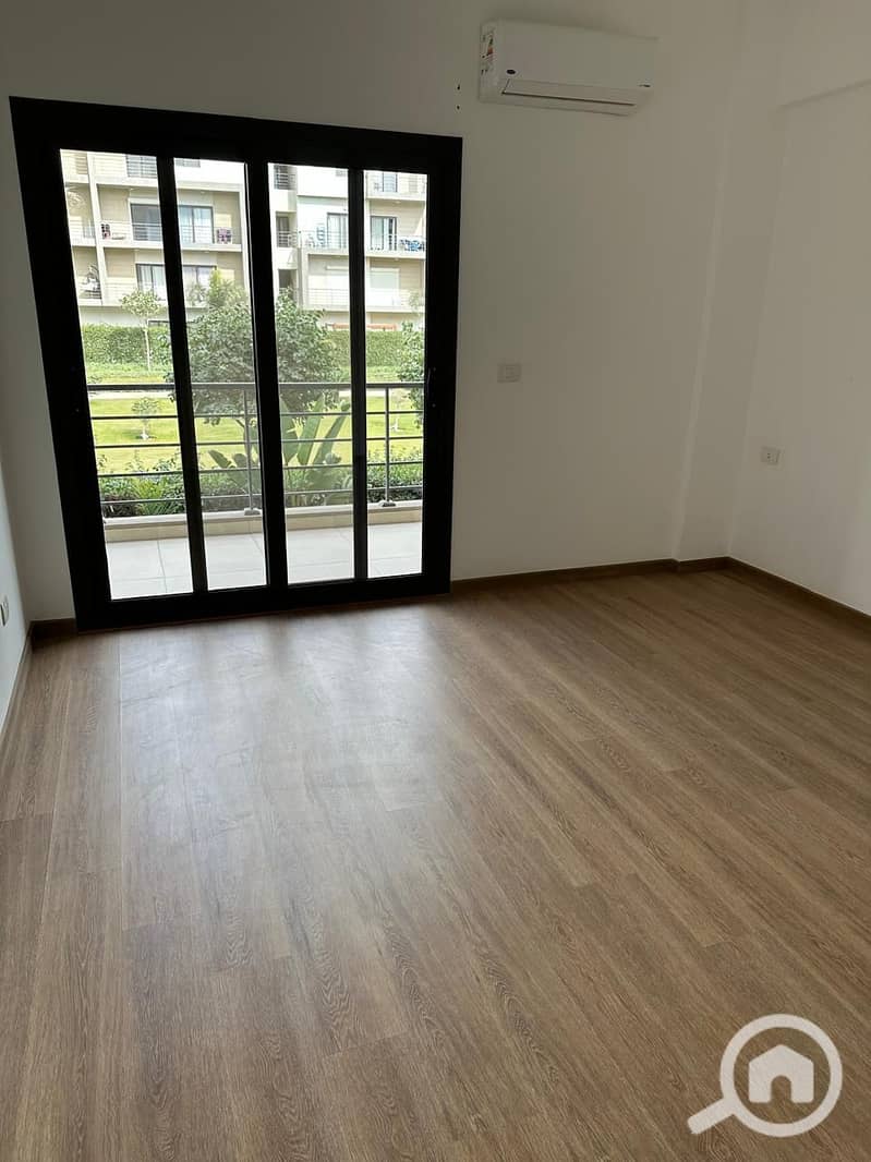 8 WhatsApp Image 2025-11-19 at 1.49. 11 PM (2). jpeg