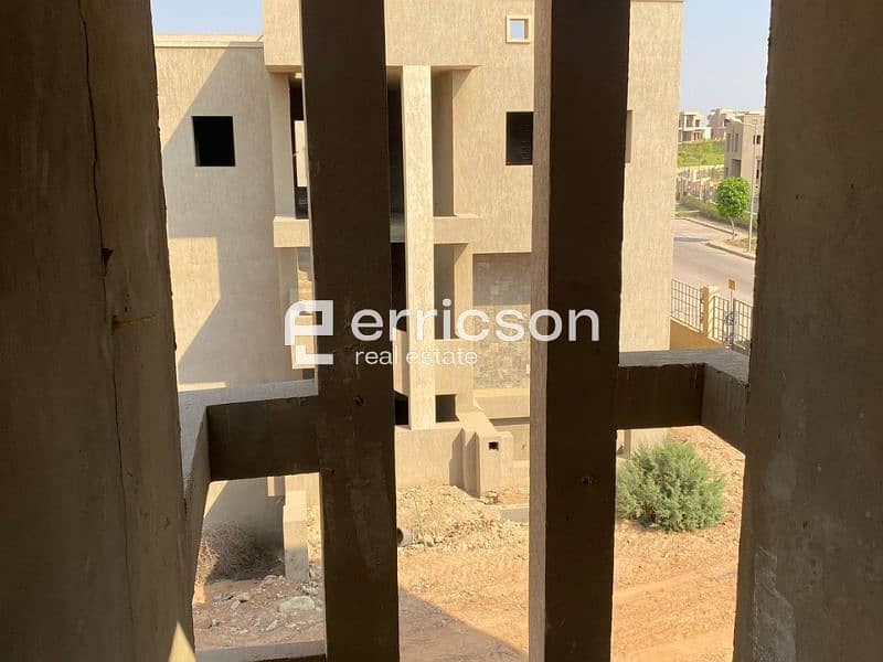 7 Untitled design (16). jpg