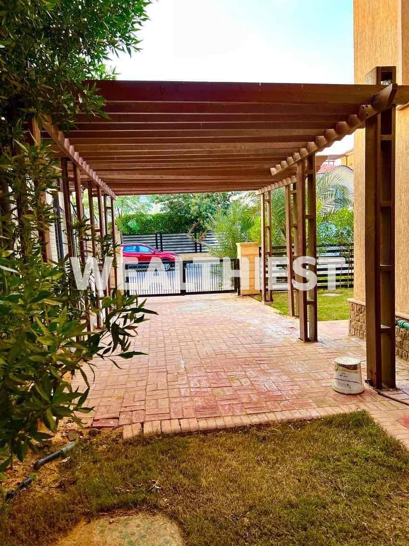 11 f4973296-be05-4e34-881e-8e1ef3e1120d. jpg