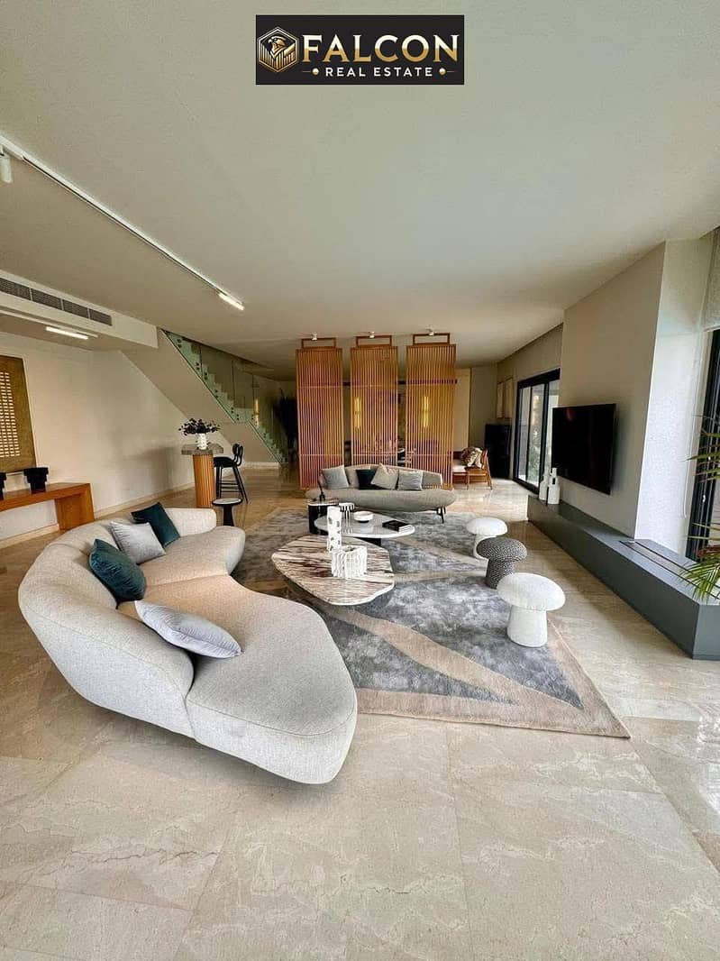 4 495624830_2401319946918359_682033649096307628_n. jpg