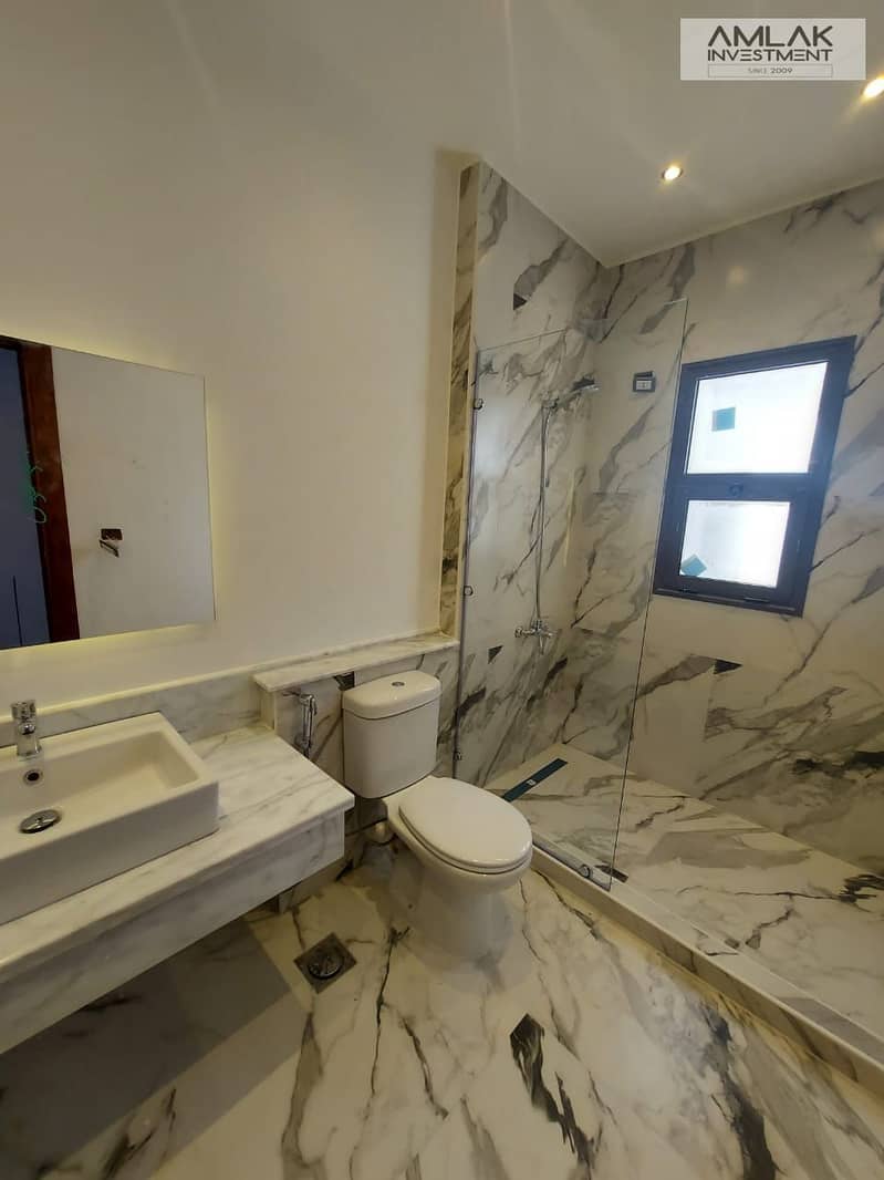 5 0255bb54-e3ed-4670-a9fa-06f1b954eb51. jpeg