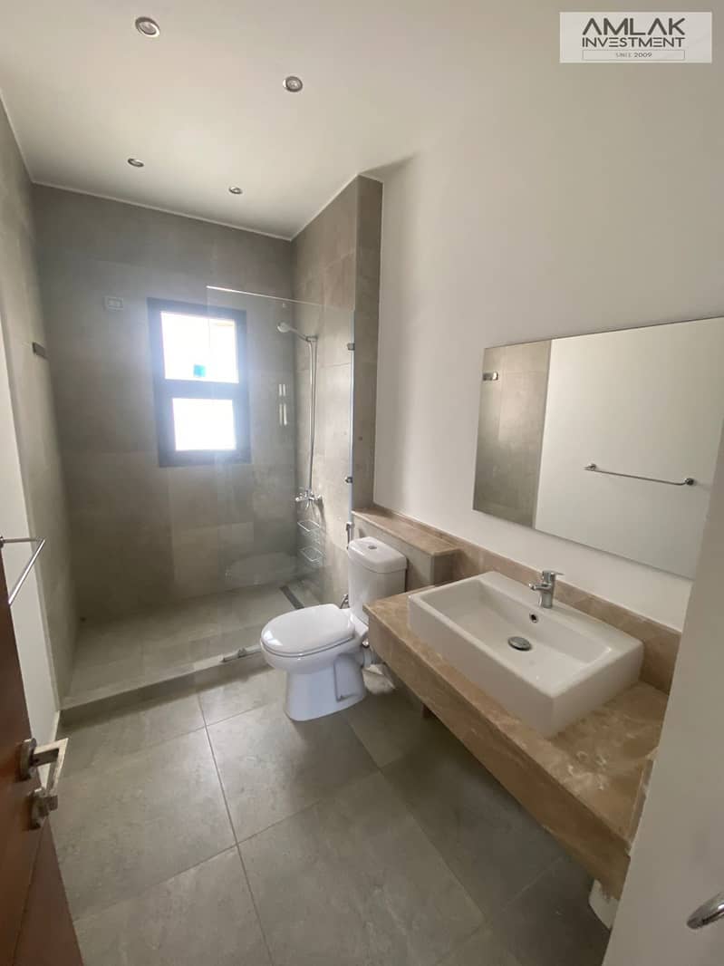 9 d03acee5-caa5-4cf6-8406-73439f2ebff6. jpeg