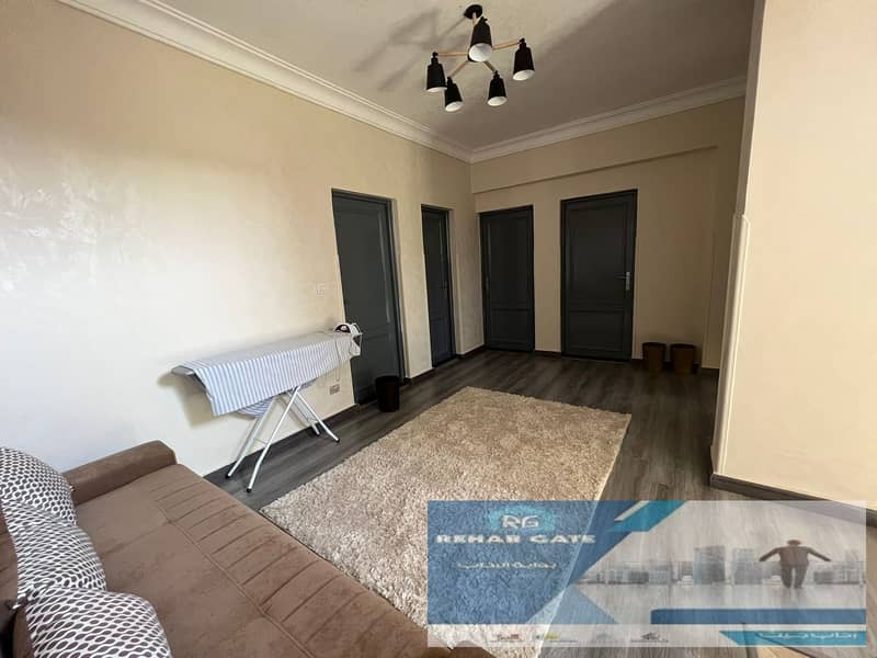 10 ef246d57-aea9-4baa-a38a-082deac1e161. jpg