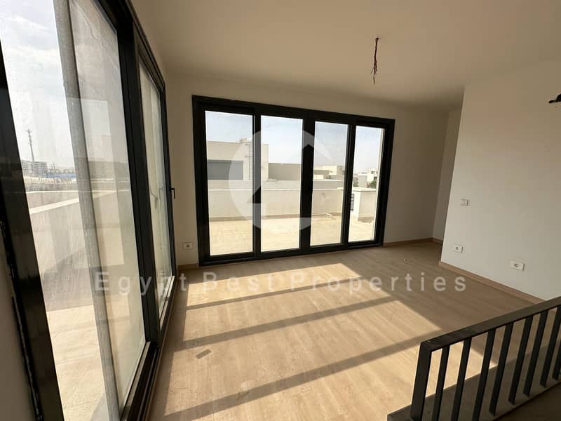 5 WhatsApp Image 2025-11-18 at 14.40. 25_d03eb211. jpg