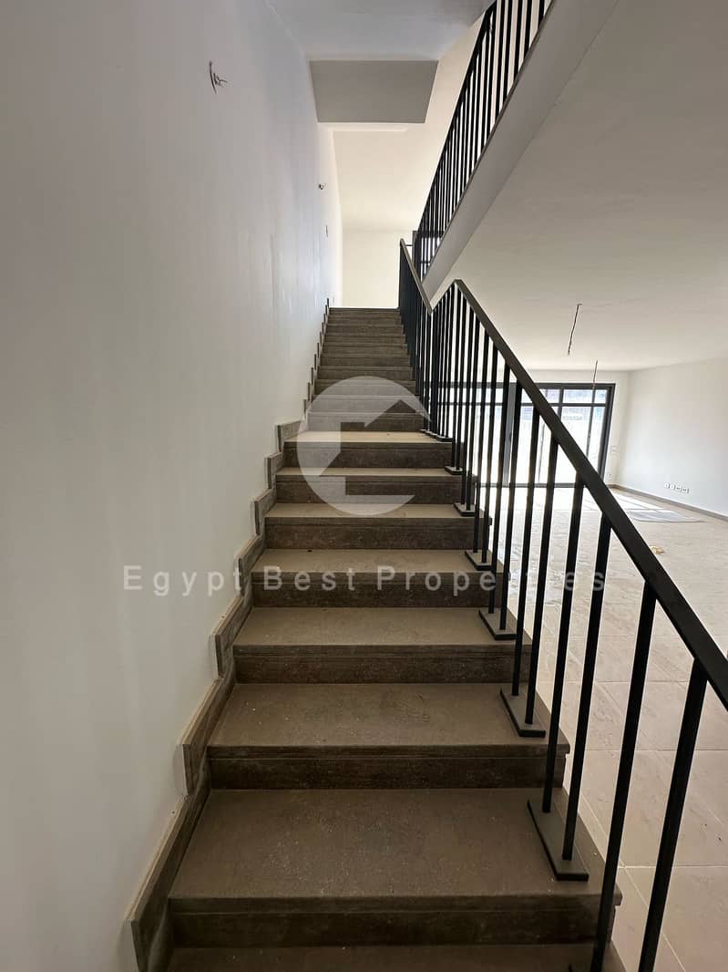 22 WhatsApp Image 2025-11-18 at 14.40. 28_1a02dab7. jpg