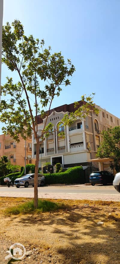 فلیٹ 3 غرف نوم للبيع في الشيخ زايد، الجيزة - IMG-20250824-WA0024. jpg