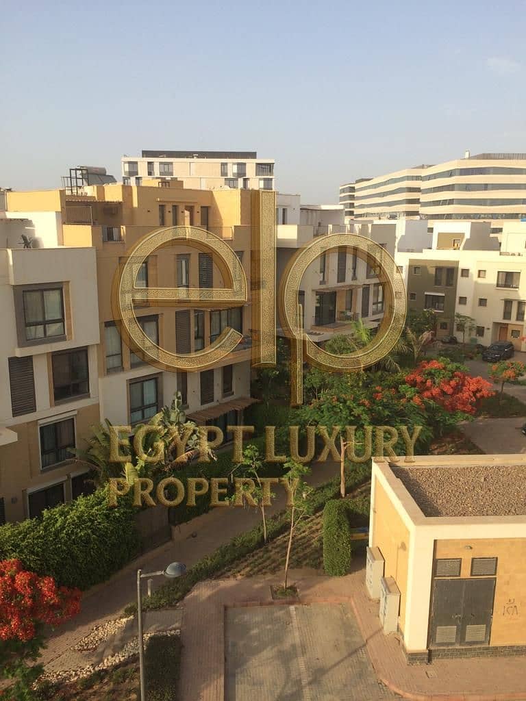 4 PHOTO-2025-11-13-11-41-08 (1). jpg