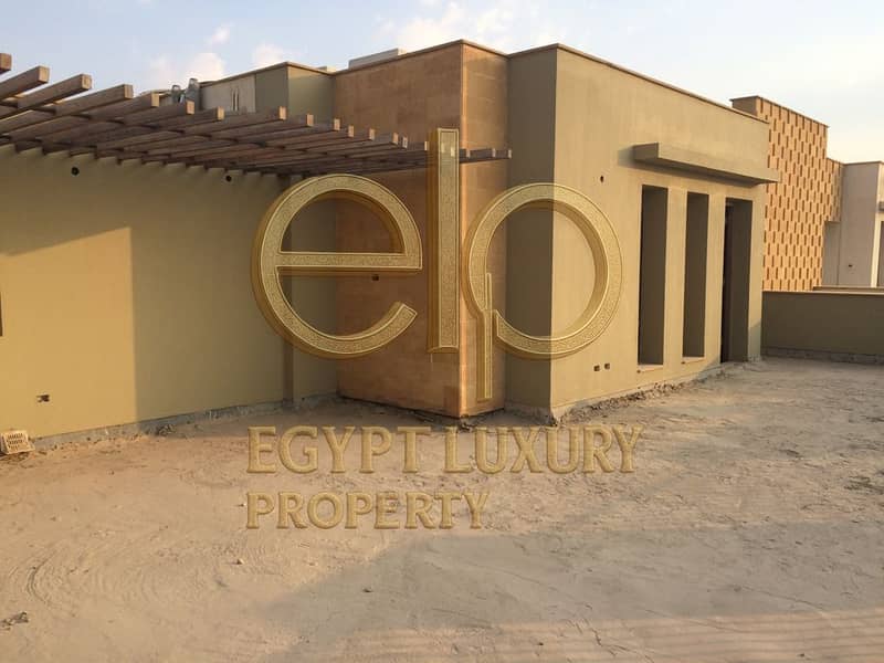 10 PHOTO-2025-11-13-11-41-13. jpg