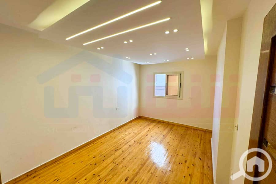 8 WhatsApp Image 2025-11-12 at 2.46. 17 PM (1). jpg