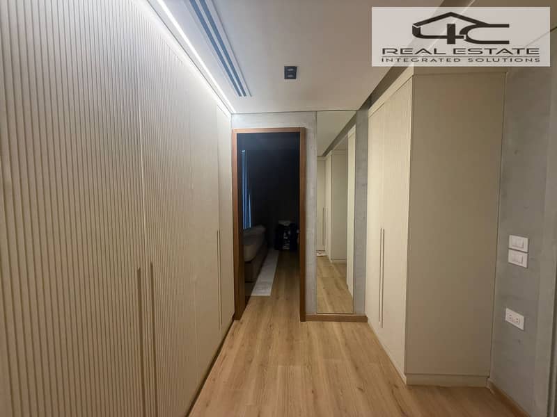 8 WhatsApp Image 2025-11-19 at 12.33. 46 PM. jpeg