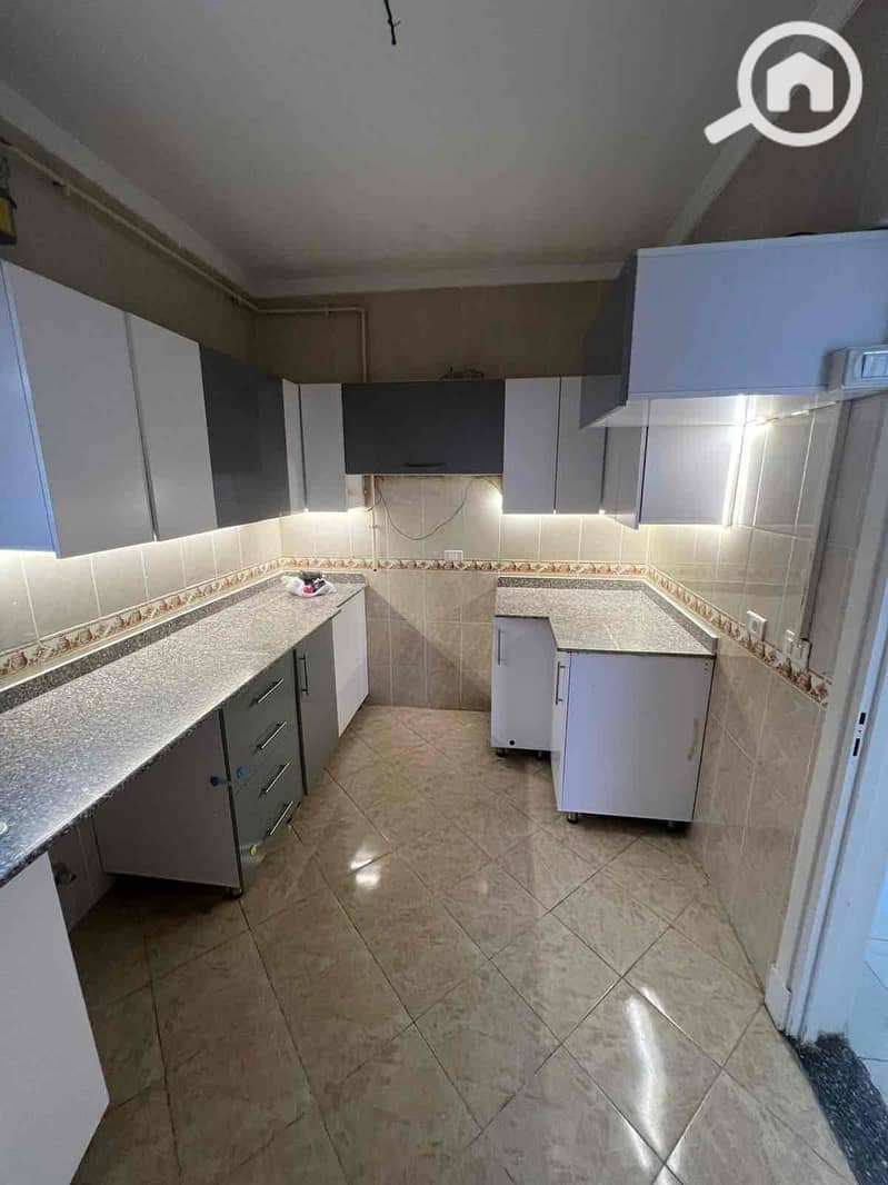 8 36ab8b27-d4bf-475e-b19f-e571a3fd3bc9. jpg