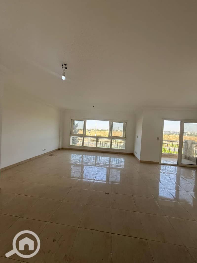 2 130901e9-11fe-4d4a-b318-cf69ebccfcb7. jpg