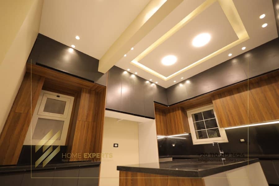 5 53c85d1c-d698-490d-8c57-f1125372fe10. jpg