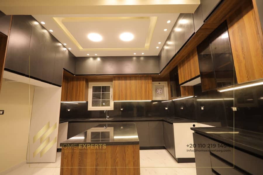 13 f8a864fc-175f-4059-885a-1987d30080c5. jpg