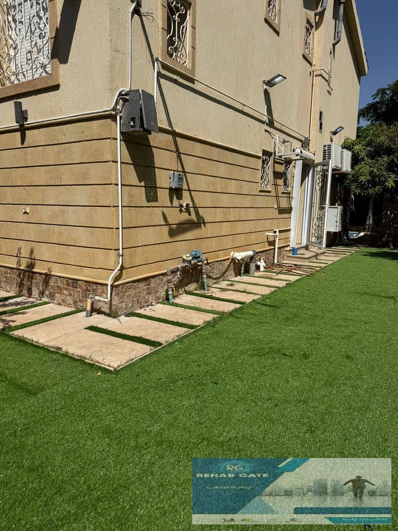 6 a88443c8-569b-43ad-be87-ba0524841076. jpg