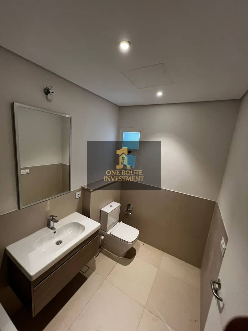 8 WhatsApp Image 2025-11-13 at 11.26. 07 PM. jpeg