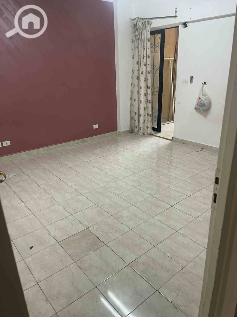 7 52fc03a8-d098-4a4b-b08b-b7ce90d86cb4. jpeg