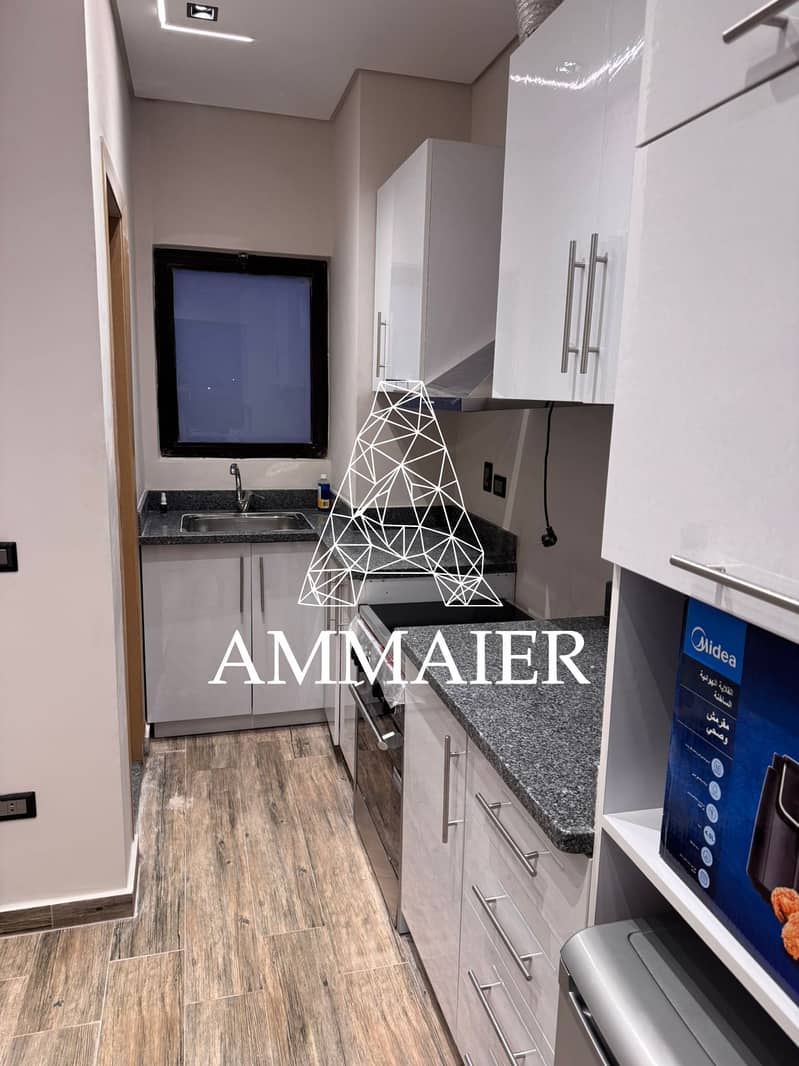 8 c4136aaf-15e1-4fdf-b2fb-18c2d178e56c. jpeg