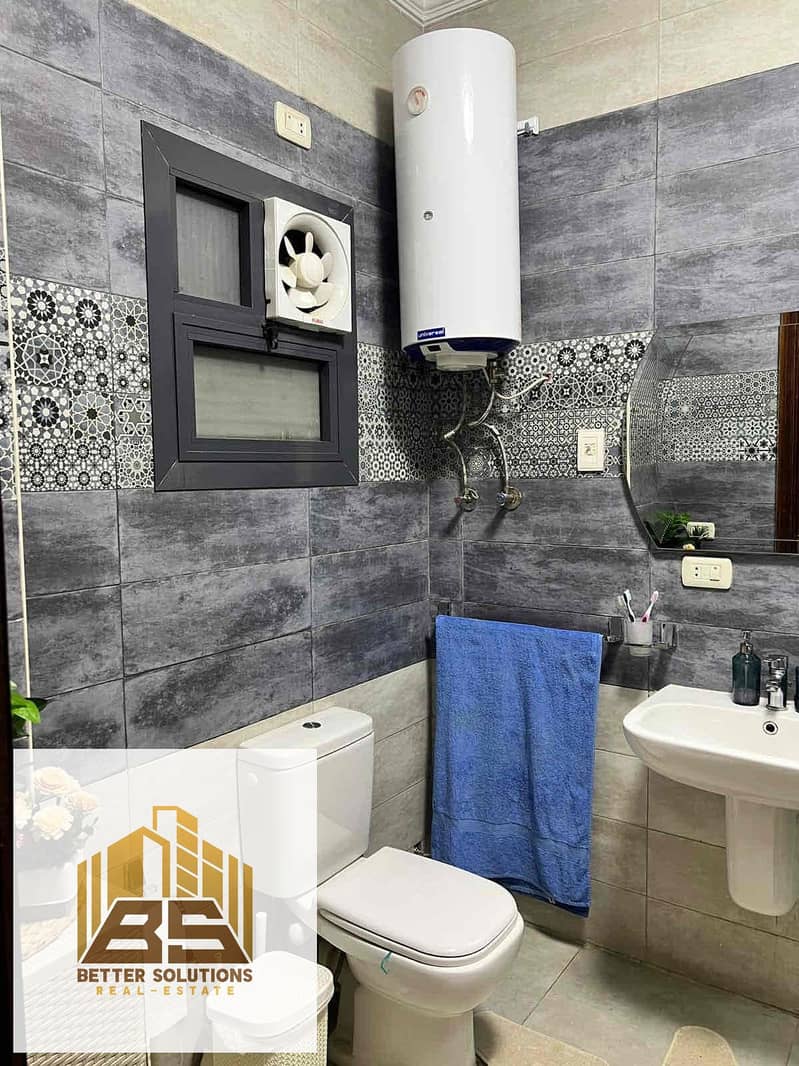 9 653192d8-4557-4b7a-8942-2304f576c487. jpg