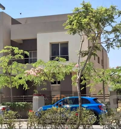 تاون هاوس 5 غرف نوم للبيع في القاهرة الجديدة، القاهرة - f152dd92-7d2c-467b-9c55-1c174bb9ed32. jpeg