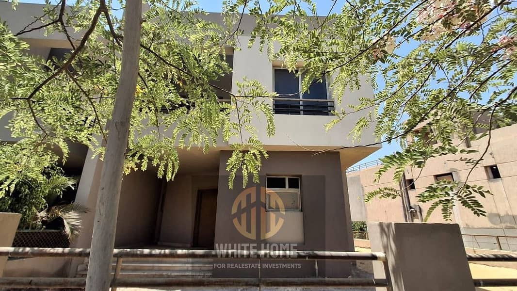 6 d91f5571-9be8-4b3c-83fd-156b8702d1fe. jpeg