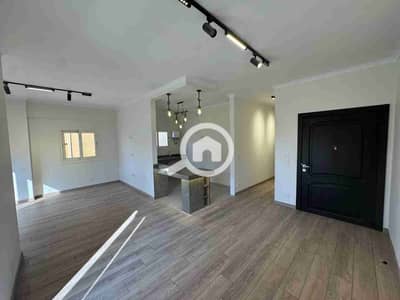 شقة 3 غرف نوم للايجار في القاهرة الجديدة، القاهرة - 1000224725. jpg