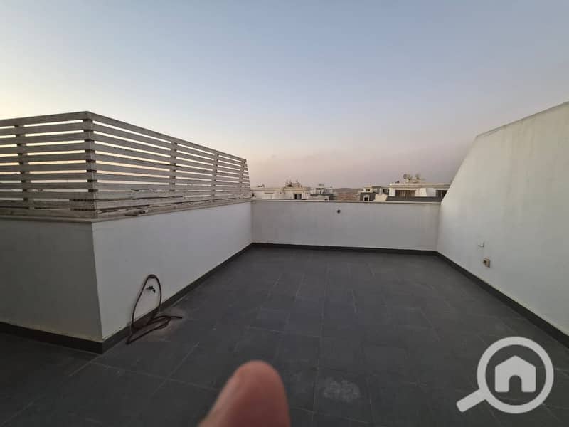 10 WhatsApp Image 2025-11-19 at 2.26. 02 PM. jpeg