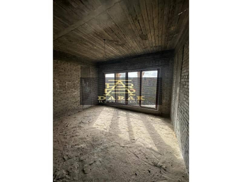 8 4329a6c2-7ed1-41a1-bcfb-38a409649e6c. jpg