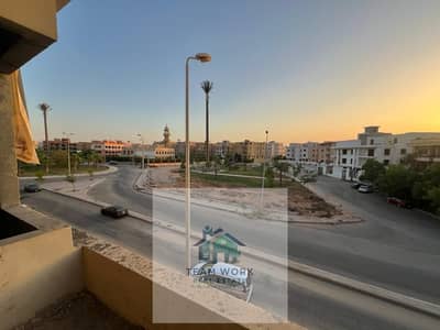 3 Bedroom Flat for Sale in Sheikh Zayed, Giza - f4d07e24-aa77-4fbd-96c1-bb75aff097fe. jpg 3 Bedroom Flat for Sale in Sheikh Zayed, Giza - f4d07e24-aa77-4fbd-96c1-bb75aff097fe. jpg