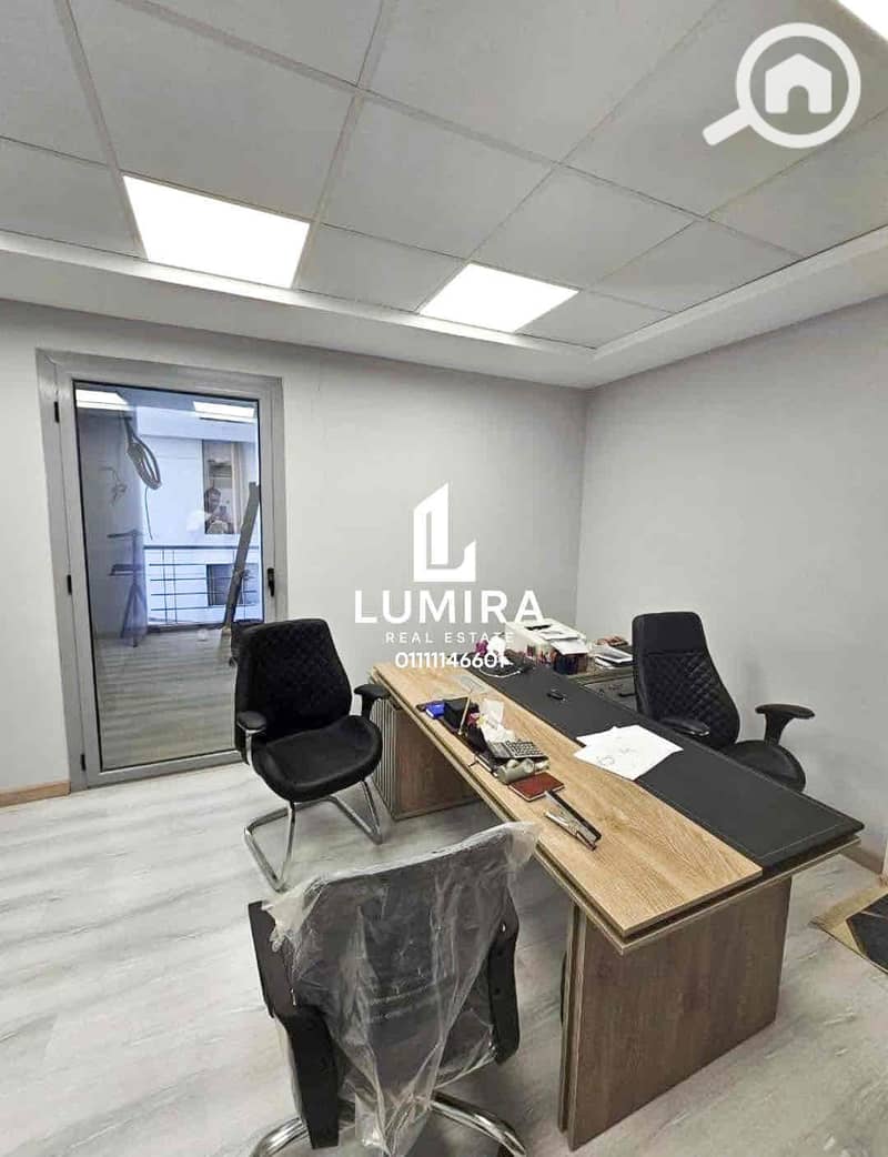 2 d7e94f4e-ab8b-469b-9a5b-ff2696100366. jpg