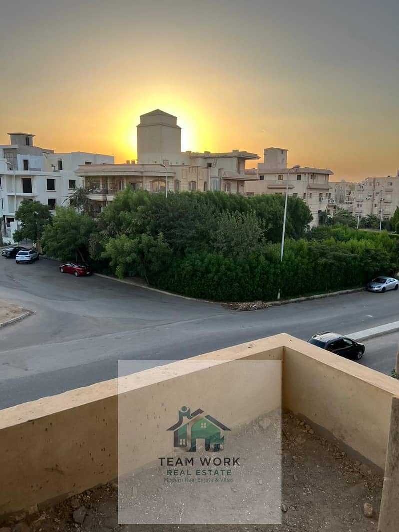 2 7fabf21a-d8d6-4202-97d4-bca33a121f33. jpg