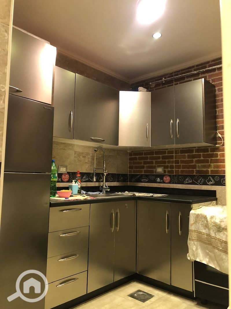 9 e509f54c-51a7-4dab-adb0-8ce830372baf. jpeg