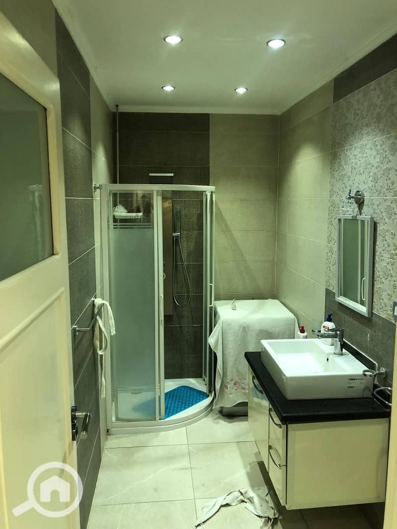 11 d23ac3ba-1e43-48c4-8f63-e1f889d21089. jpeg