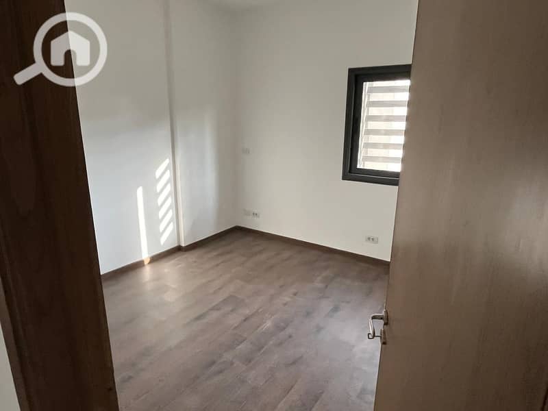 8 68c7f620-73a7-4f9b-a378-737b77c89b11. jpg