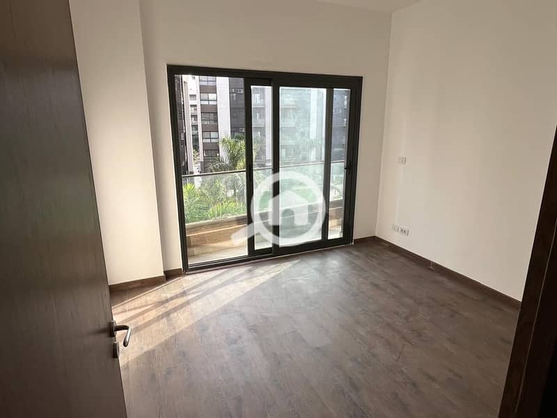 11 ccf09744-2e33-4723-8050-3d9e2e1a641f. jpg