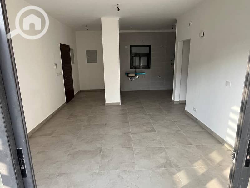 13 d10c0539-6106-43f2-b5f1-0aad13d4bf66. jpg