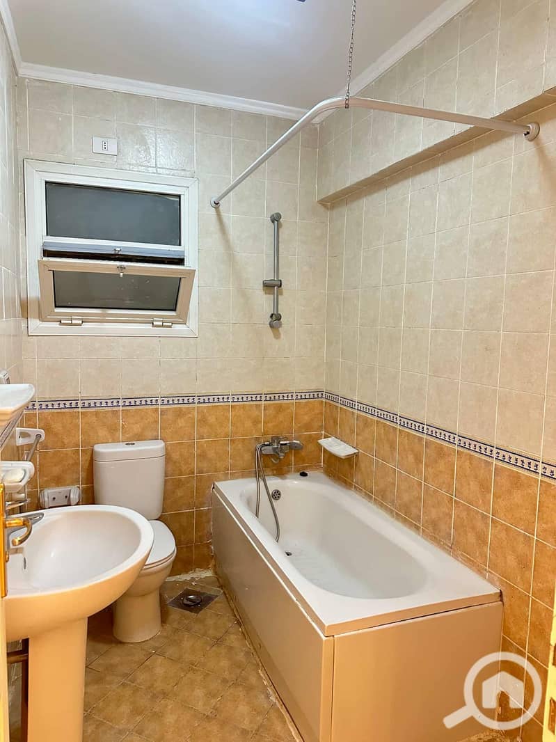 10 09ab9bdf-caba-4688-81f6-6be56651ecaa. jpg