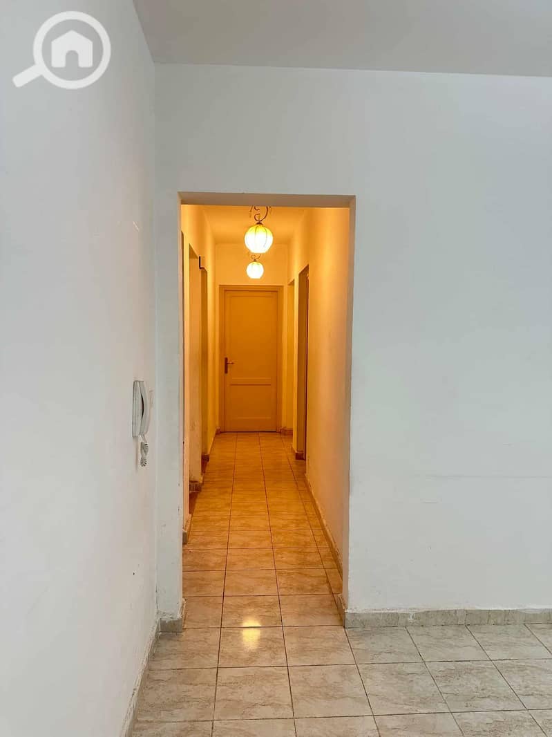 13 714f9c94-06f7-4671-afaf-5909ed38b7be. jpg