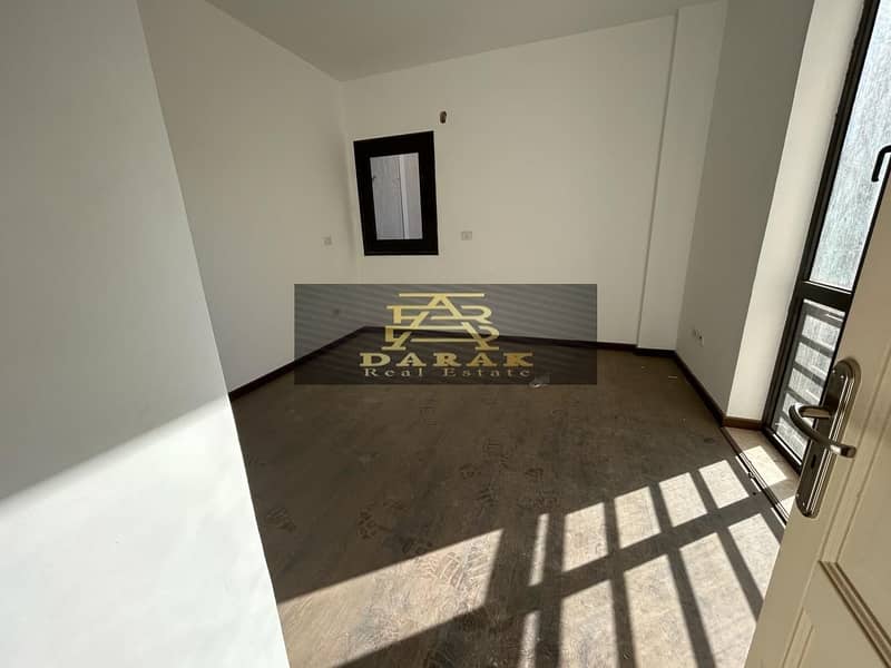 8 c783160d-aa1a-4a19-a3d8-e51741936086. jpeg