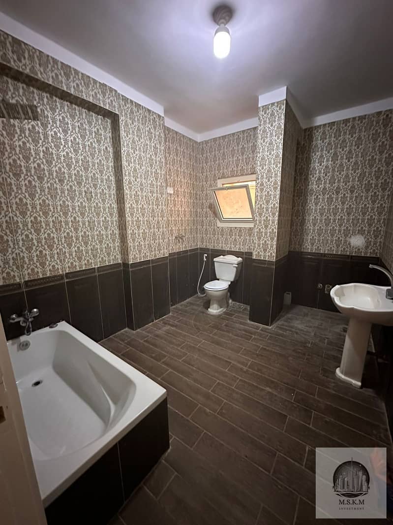 5 WhatsApp Image 2025-11-19 at 2.46. 38 PM (3). jpeg