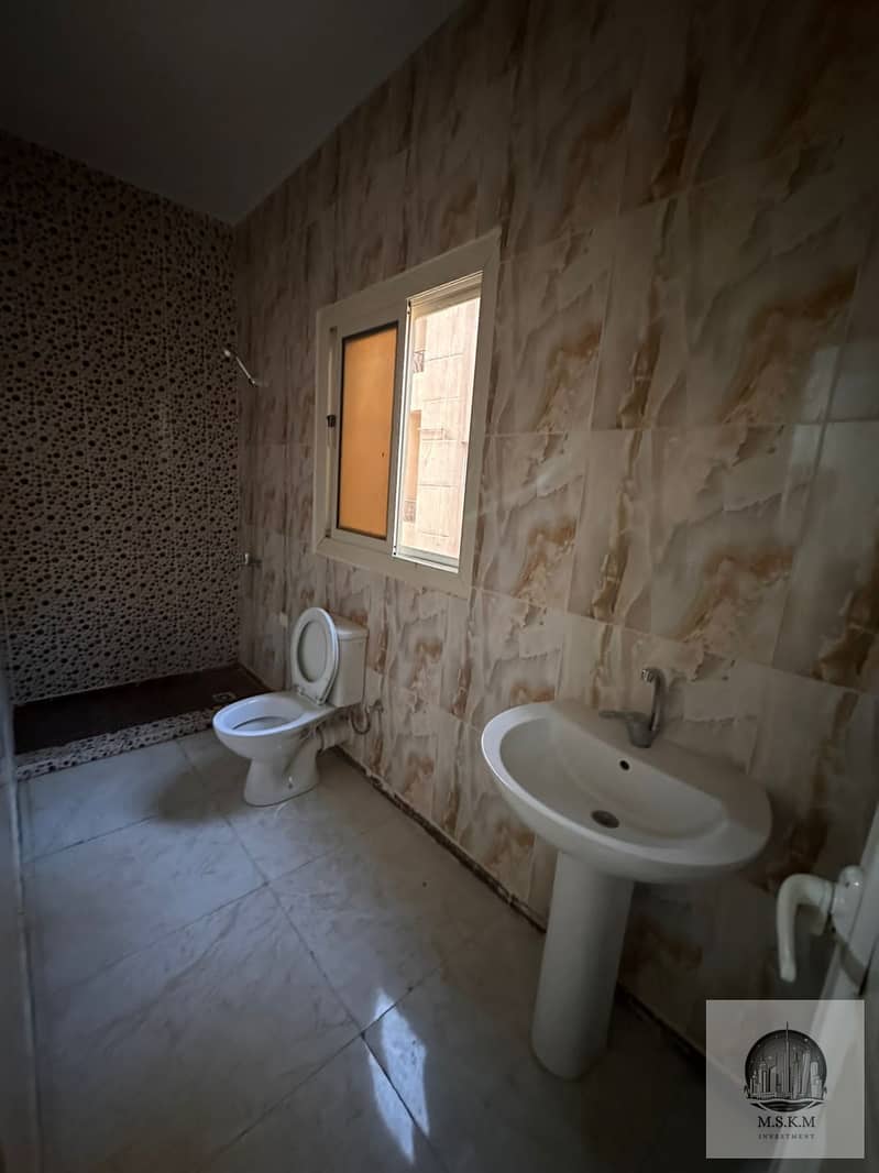 6 WhatsApp Image 2025-11-19 at 2.46. 38 PM (2). jpeg