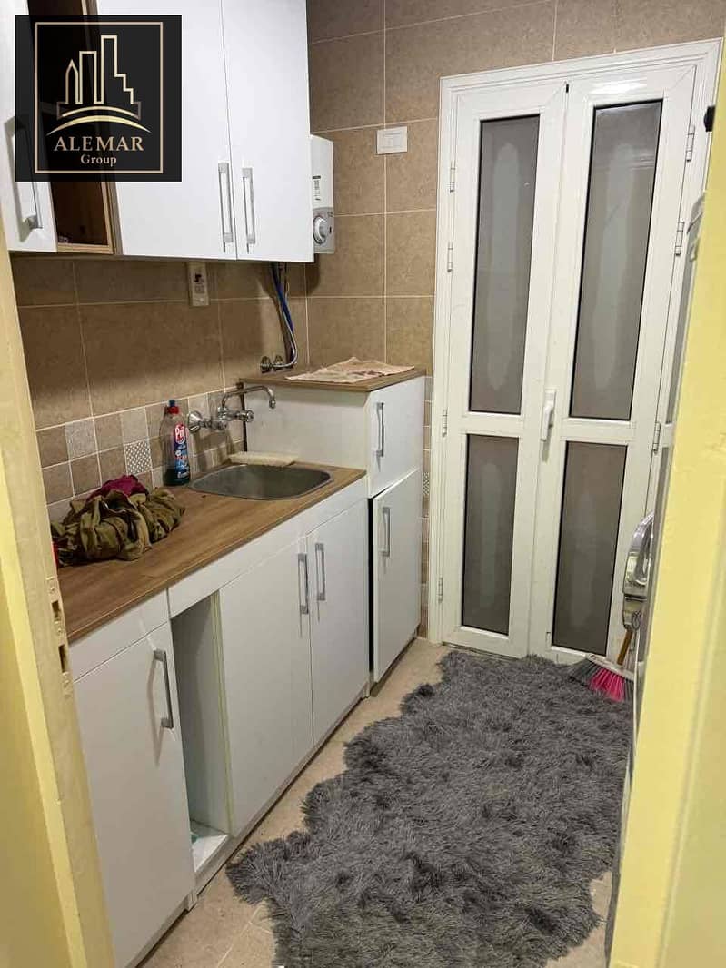 9 9af89fbc-08ea-42cd-a234-5e423f4bbc5a. jpg