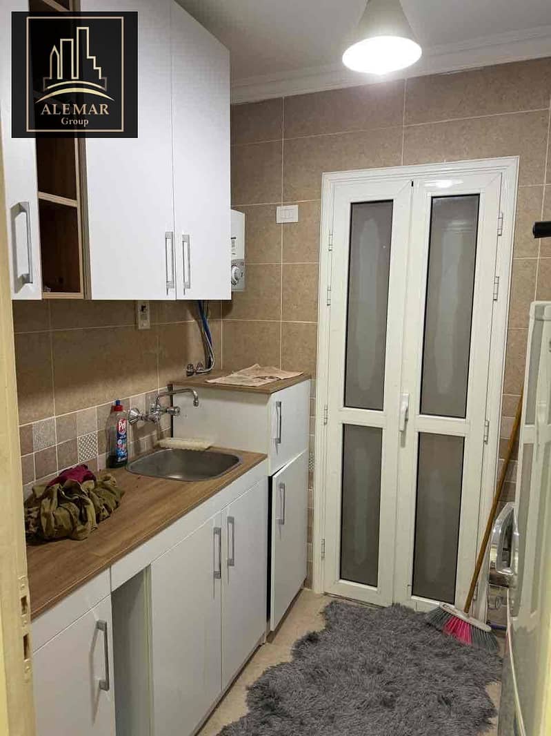 10 86c3ef65-36d5-4a13-ae54-8b8fb8e833cc. jpg