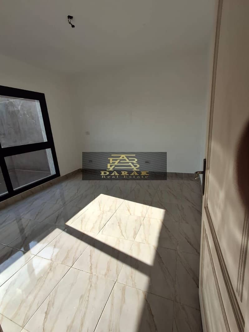 10 a918e24b-7480-4334-ae19-cd536fe00ef9. jpg