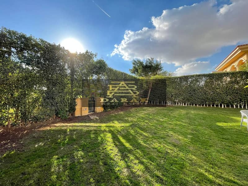 10 WhatsApp Image 2025-09-21 at 12.02. 37_710f41b4. jpg