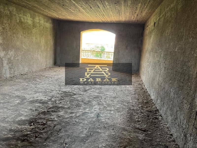 6 e6ff8184-ecf9-4796-806d-1b9c255f97bc. jpg