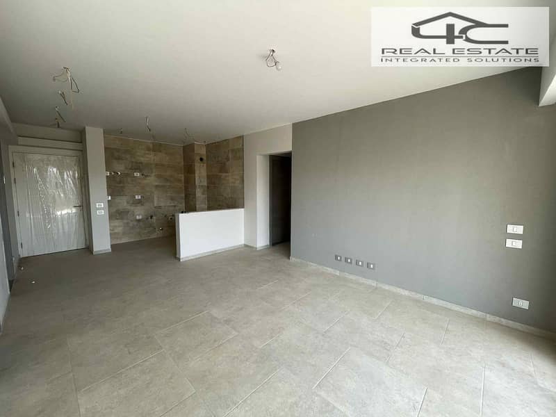 6 WhatsApp Image 2025-11-19 at 13.37. 05. jpeg