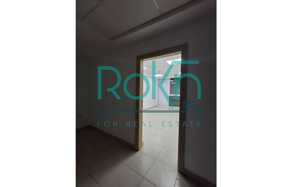 8 WhatsApp Image 2025-11-13 at 12.31. 03 PM (1). jpg